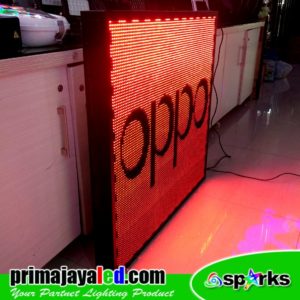 Running LED 101 x 101 cm Merah