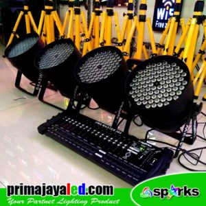 Paket Set 4 LED Par 84 DMX 384