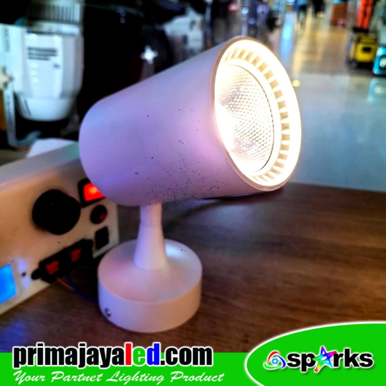 Lampu LED Spotlight Plafon 20 Watt • Prima Jaya LED