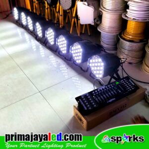 Paket 8 Par LED 60 RGBW DMX 192 Spark